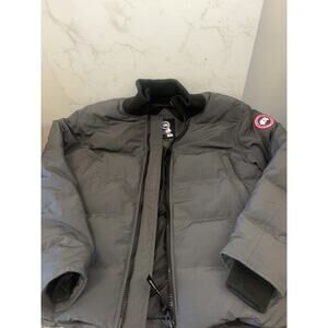 Canada Goose Puffer Jacket in Grey - Excellent Condition
